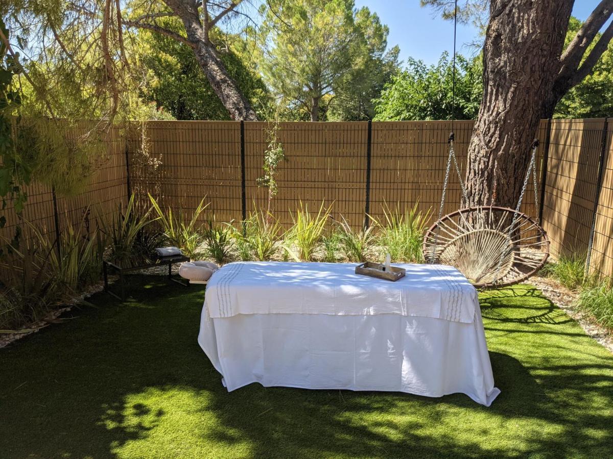 Lodge Coocon & Spa Nîmes Eksteriør bilde